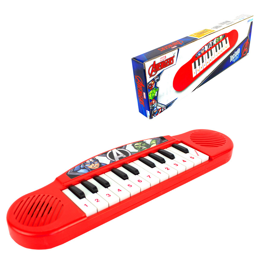 TECLADO MUSICAL AVENGERS
